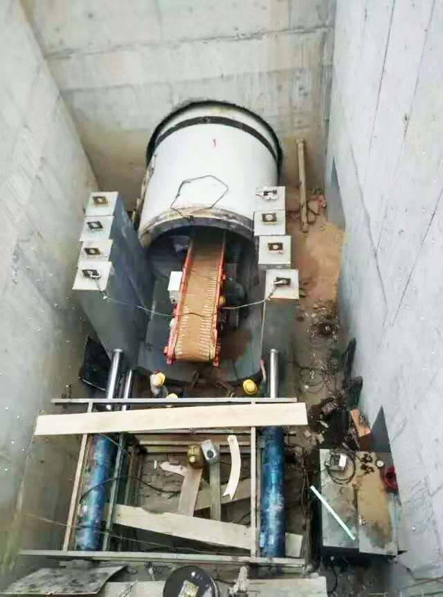 機(jī)械頂管.png